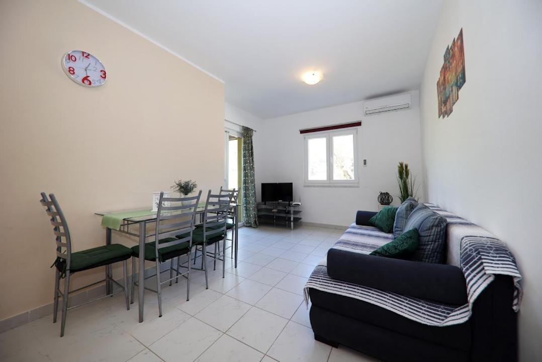 Apartments Kate Murter Luaran gambar