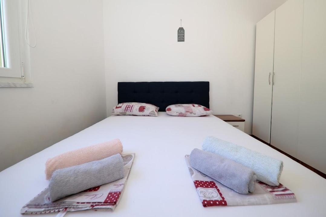 Apartments Kate Murter Luaran gambar