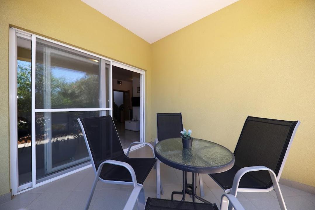 Apartments Kate Murter Luaran gambar